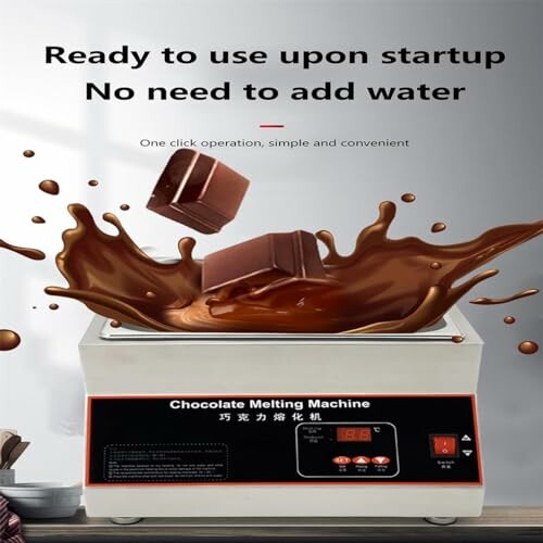 Chocoladesmeltmachine met blokjes chocolade.