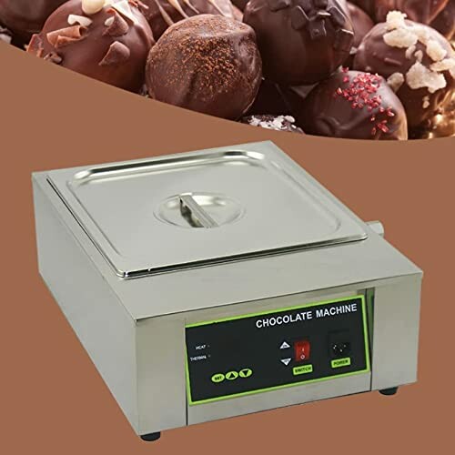 Chocolade smeltmachine met truffels op de achtergrond.